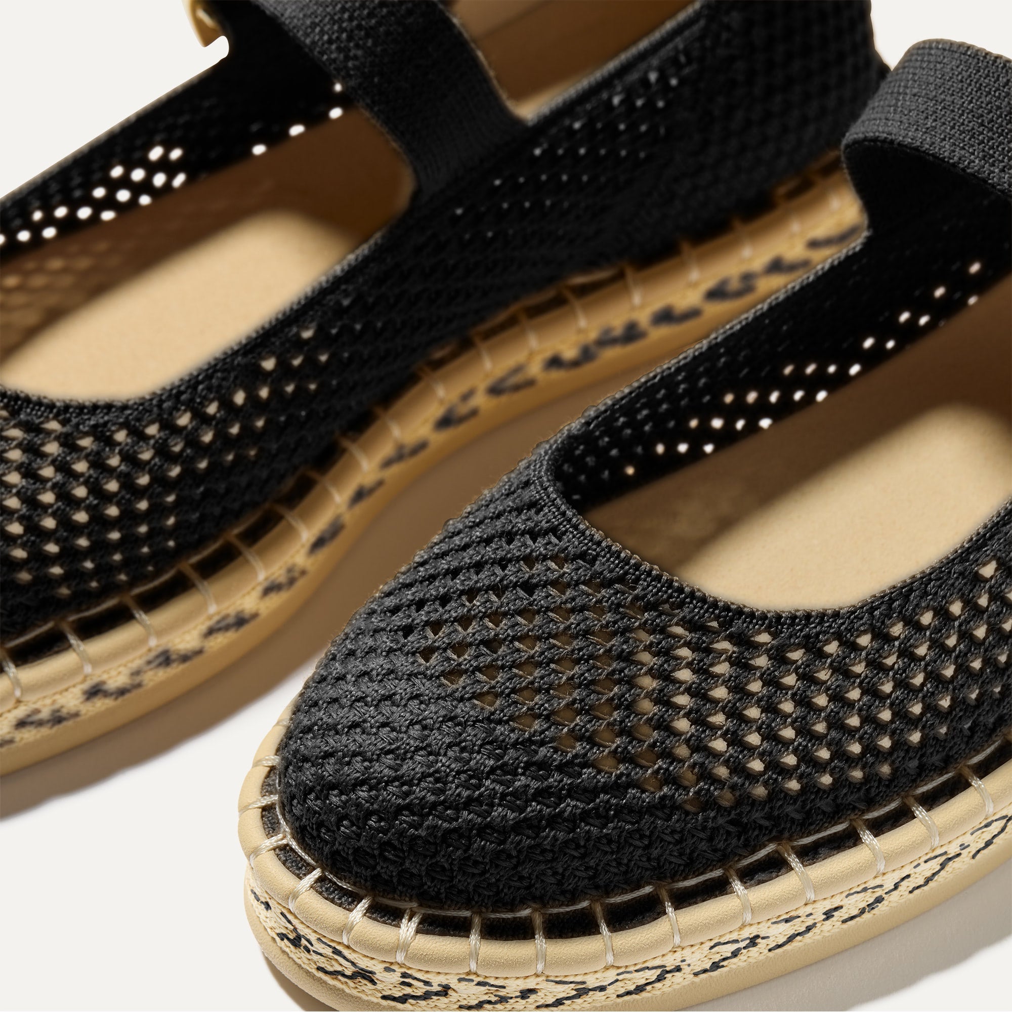 The Espadrille Mary Jane - Black
